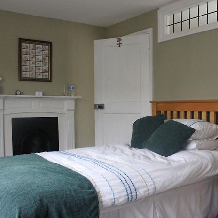 Ivy Cottage B And B Buckingham Bagian luar foto